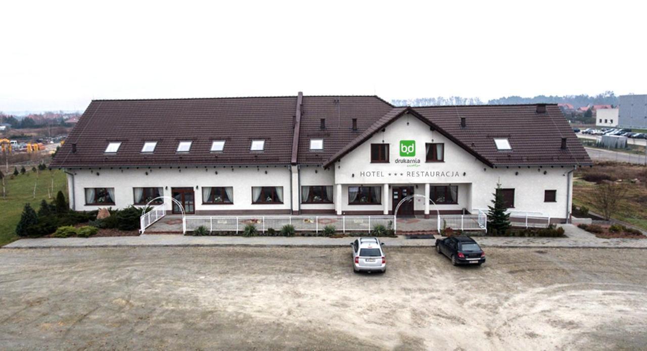 Hotel Drukarnia Smaku Oława Exterior foto